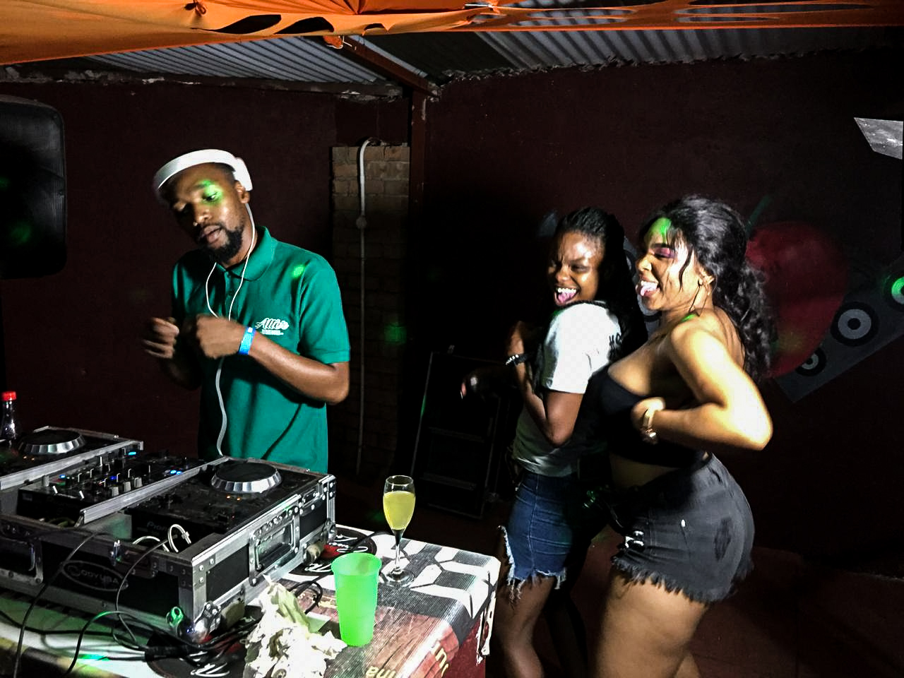 LRM_EXPORT_19683642416787_20200521_063625703