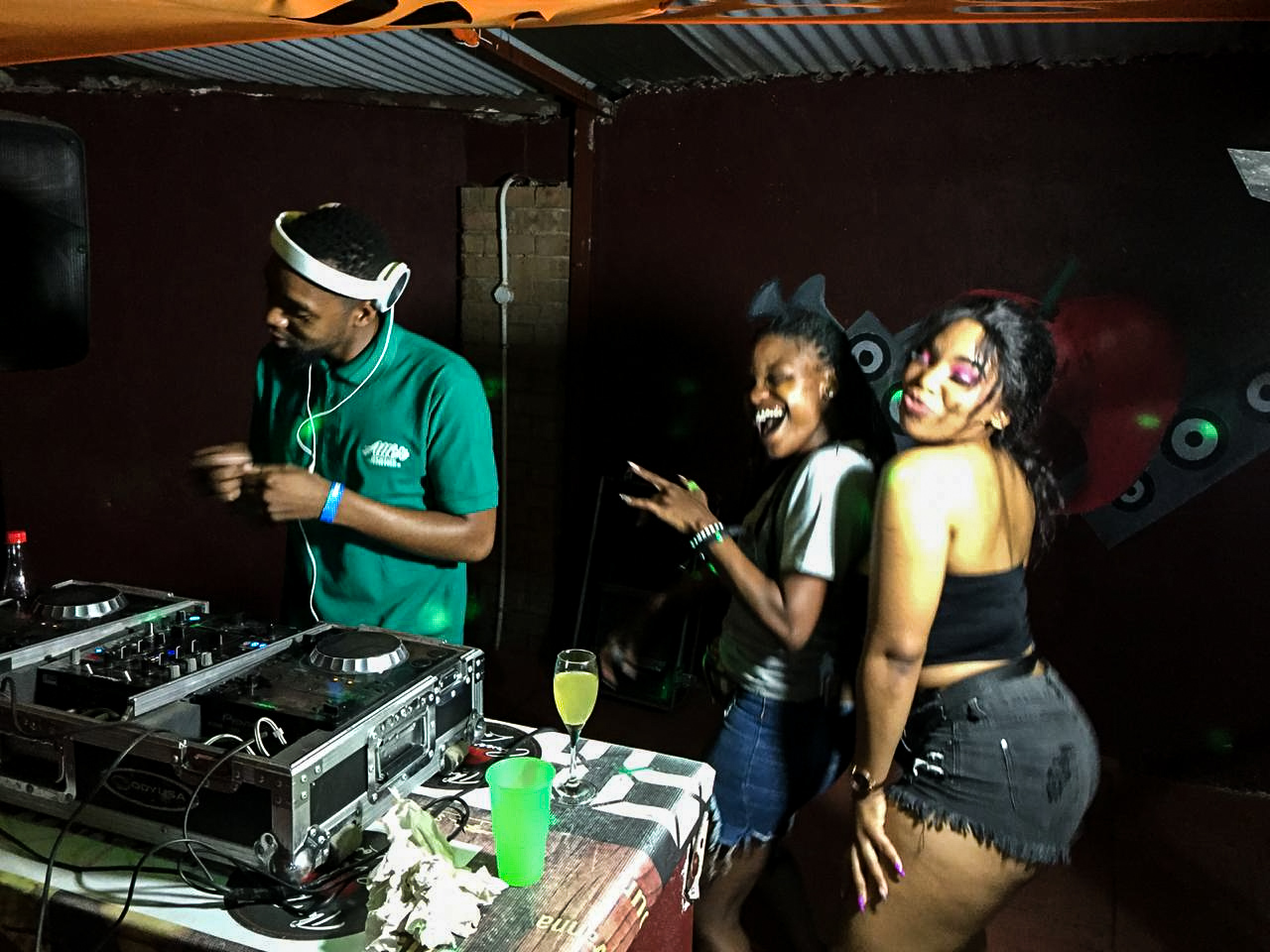 LRM_EXPORT_19696363703764_20200521_063638425